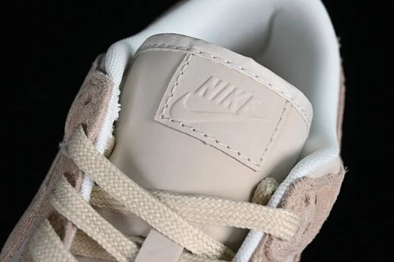 All categories Nk SB Dunk series Nk SB Dunk Low low-top sneakers F version Nk Dunk Low "Sanddrift" new wheat color SB low-top casual sneakers FD0873-126